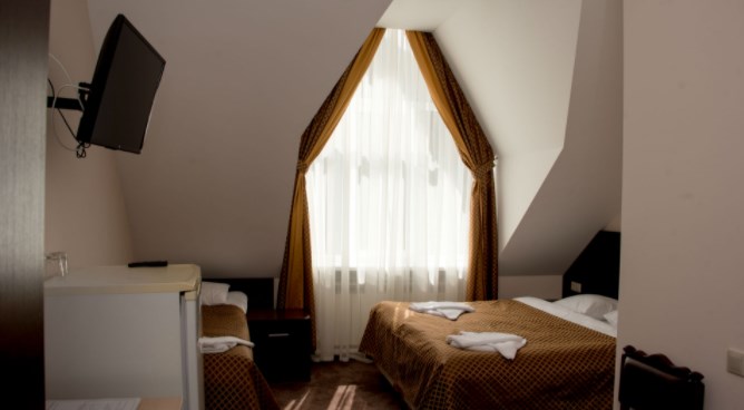 Стандарт трехместный без балкона в Энергетик