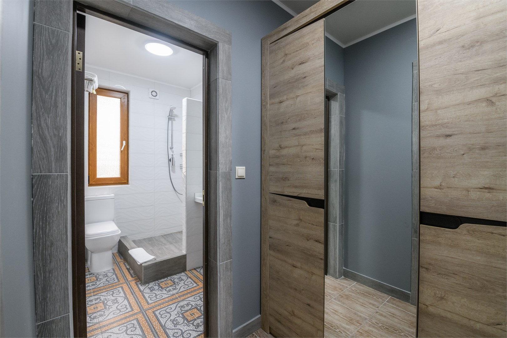 Стандарт с балконом с видом на горы в Юна Аqua Life