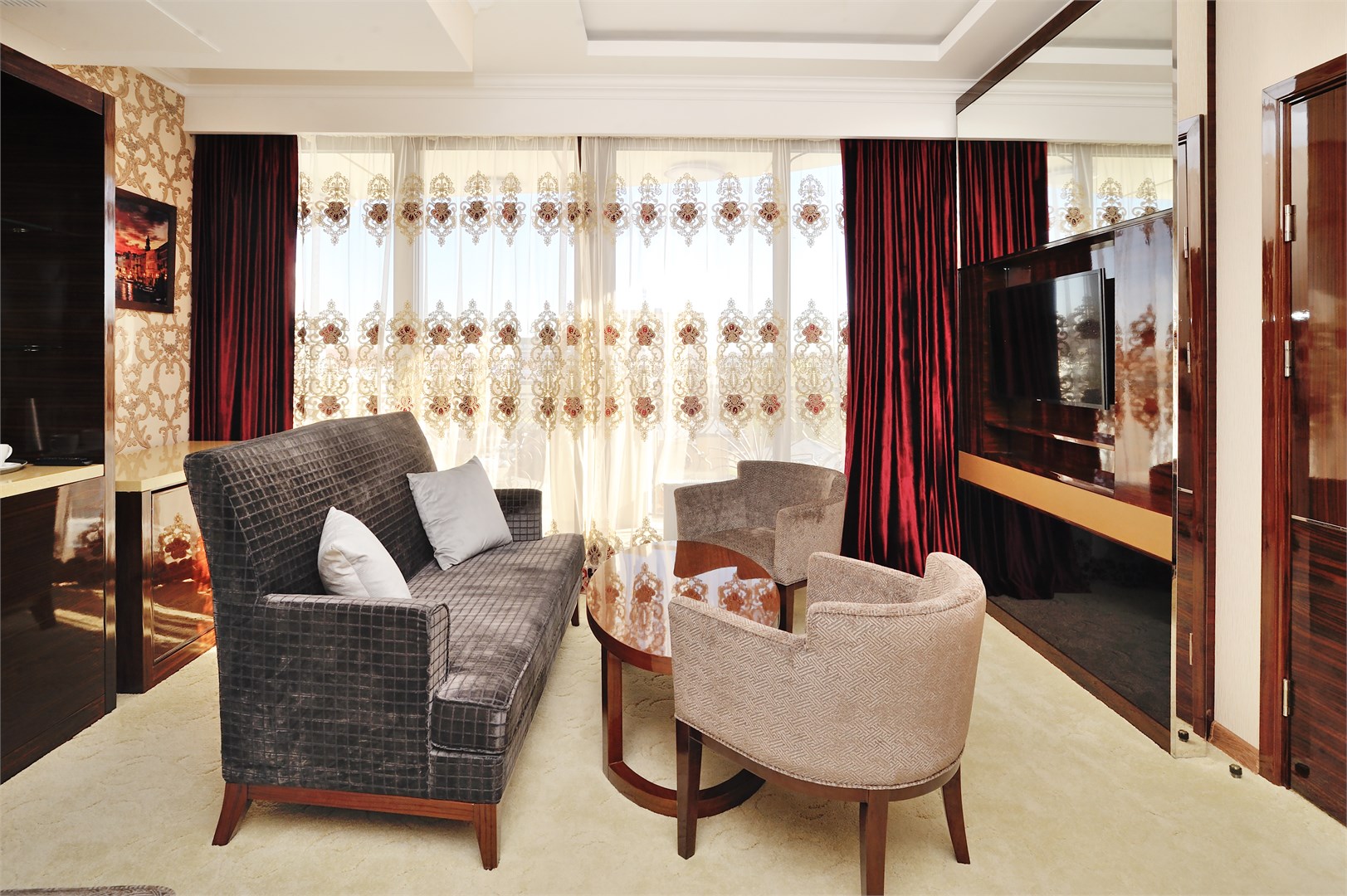 Люкс в Royal hotel Riz