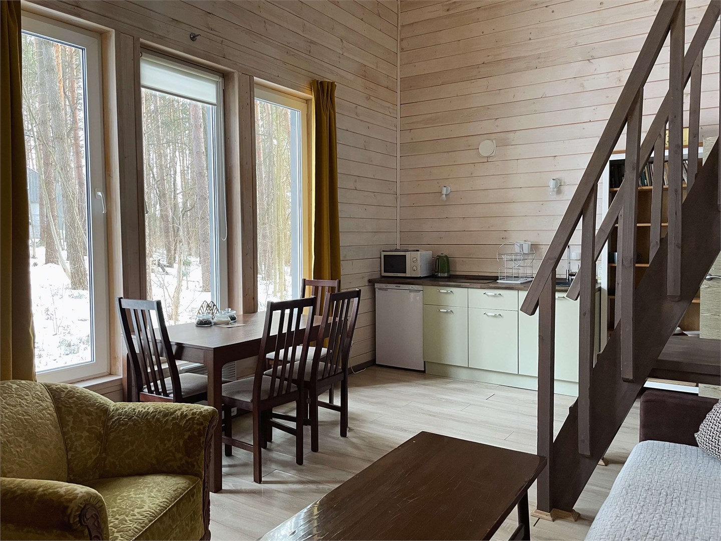 Морошка в Скрытово. Дачи