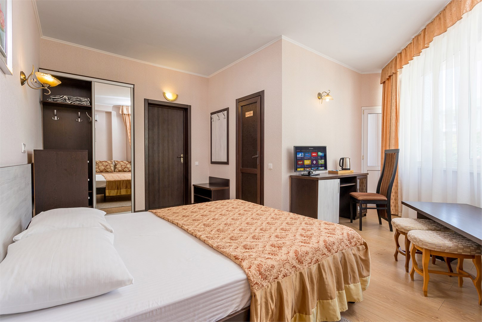 2-х местный номер с увеличенной площадью (корпус В) в Русич