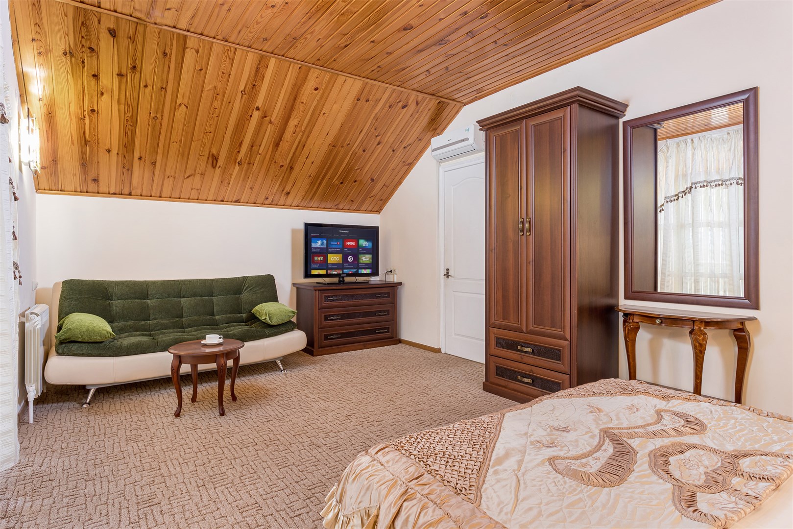 2-х комнатный номер + кухня  (корпус Г) в Русич