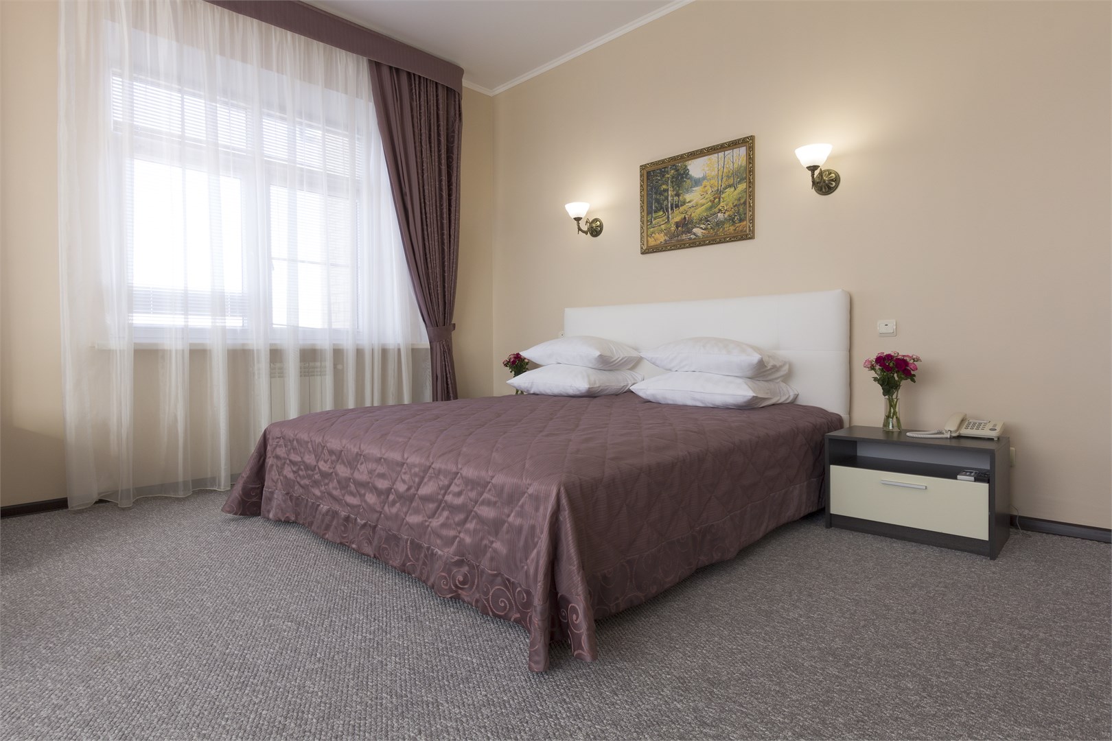 Супериор c 1 большой кроватью в Azimut Парк Отель Волга Астрахань