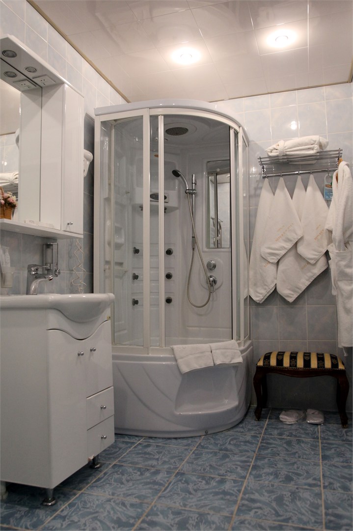 Полулюкс в Бережки Холл