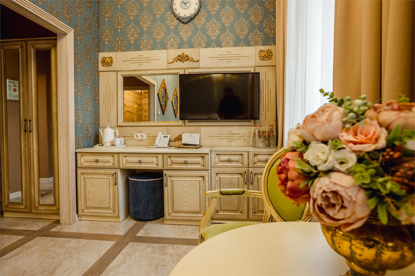 Двухместный номер первой категории TWIN в Главные нарзанные ванны