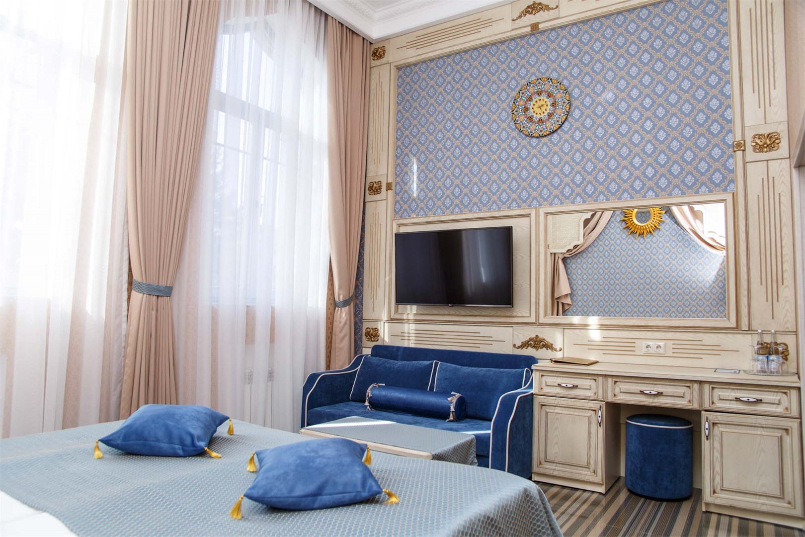 «Джуниор сюит» в Главные нарзанные ванны