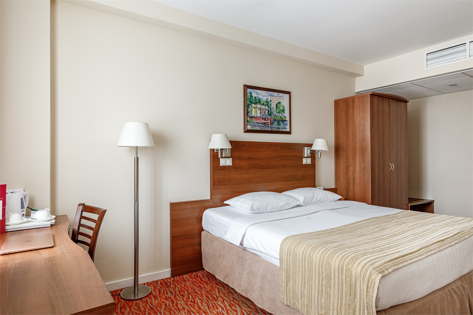 Студио (Двухспальная кровать) в Максима Панорама