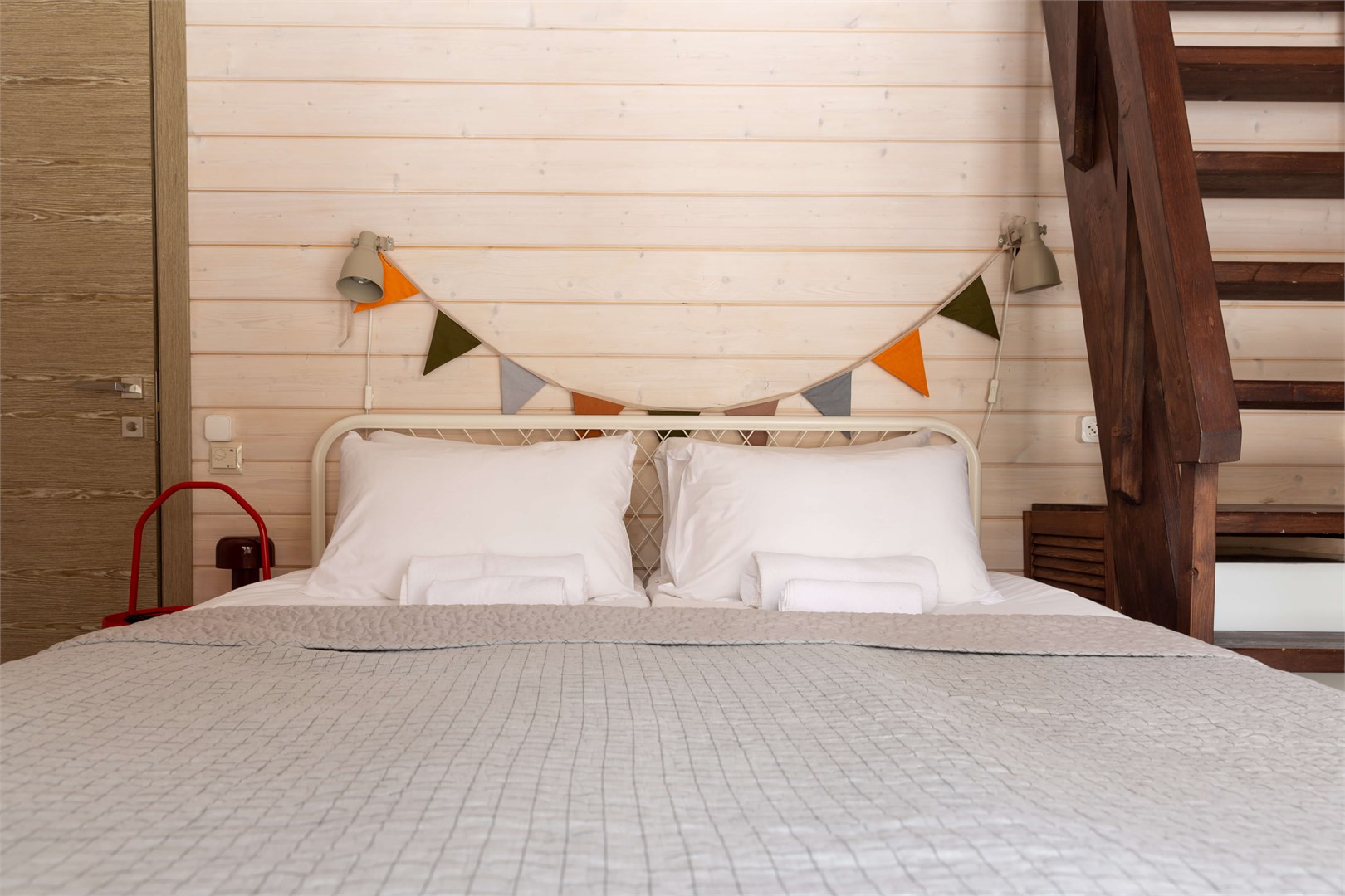 Смородина с антресолью в Скрытово. Дачи