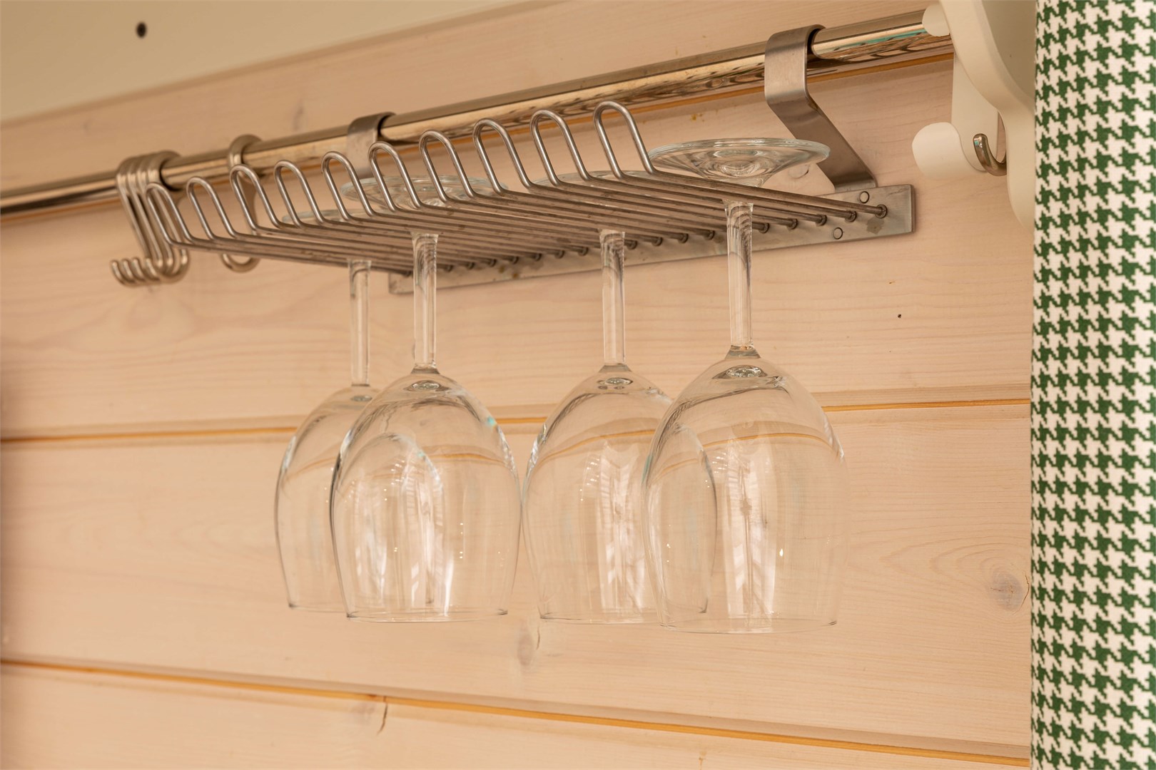 Смородина с антресолью в Скрытово. Дачи