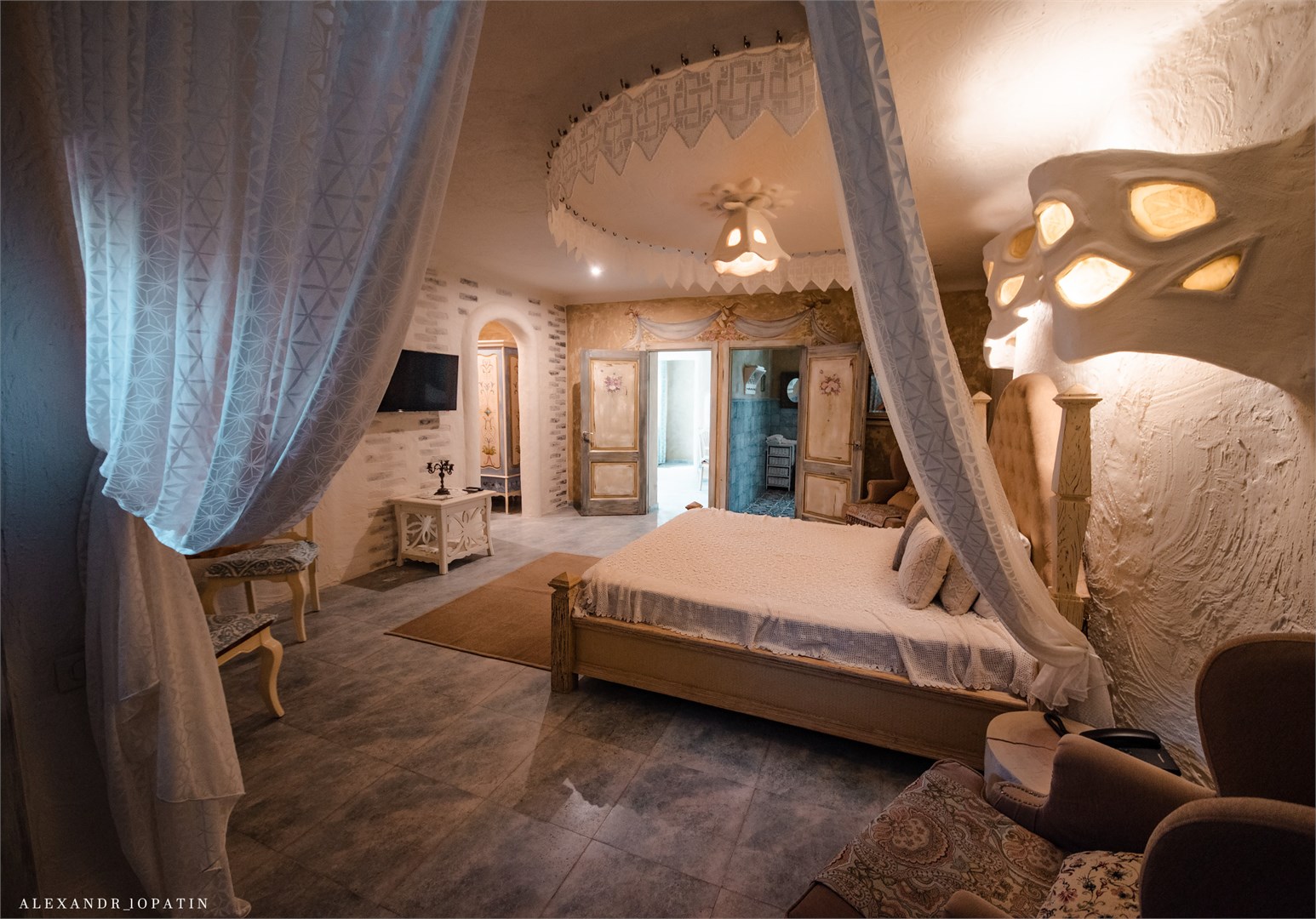 Люкс с джакузи "Кружева и Крылья" в Rassl Country Home