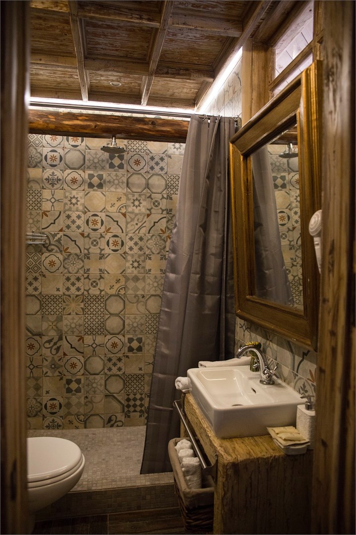 Стандарт  с 2 отдельными кроватями и балконом. в Rassl Country Home